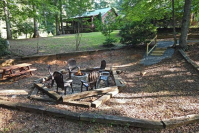 Family vacation retreat! One level home, excellent outdoor space!